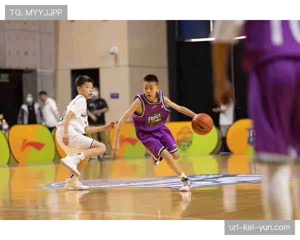 篮球战术走进课堂：北京四中物理老师用“掩护配合”讲解力学原理